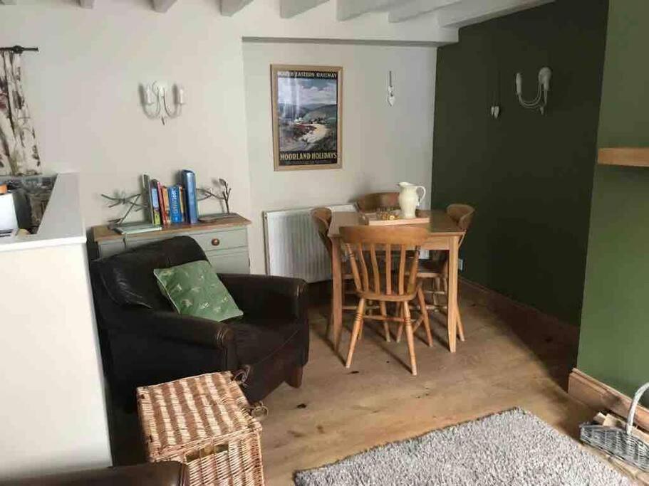 Castlegate Cottage Пикъринг Екстериор снимка