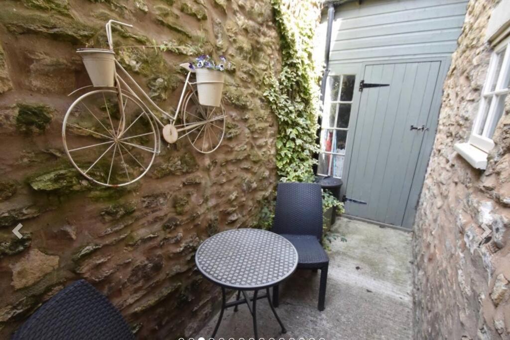 Castlegate Cottage Пикъринг Екстериор снимка